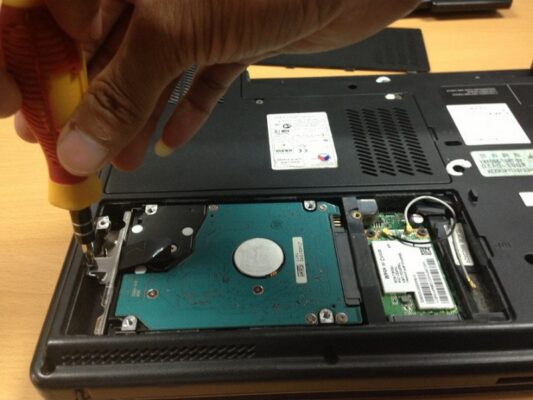 Dịch vụ sửa laptop Tận Nhà quận bình tân giá rẻ