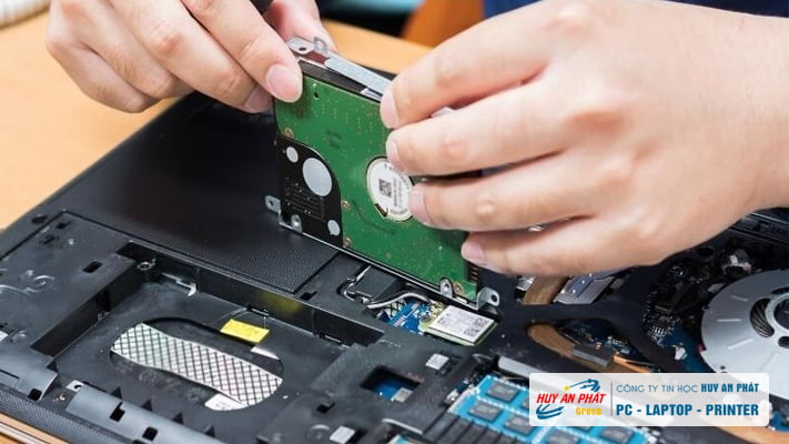 Dịch Vụ Vệ Sinh Laptop - Sửa Máy Tính 24h