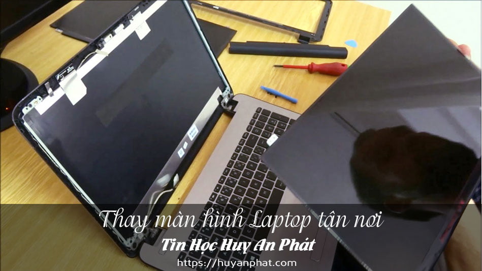 Màn Hình Laptop Asus LCD 8.9 Wide Gương